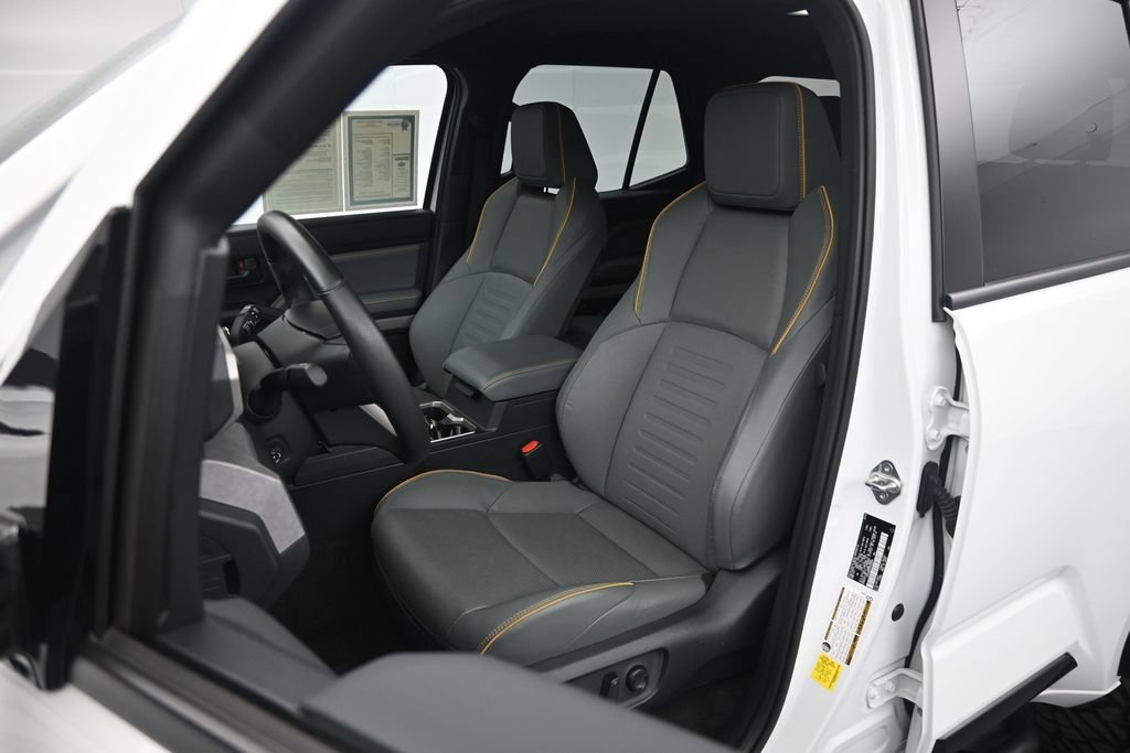 Used 2025 White Toyota Trailhunter image 8