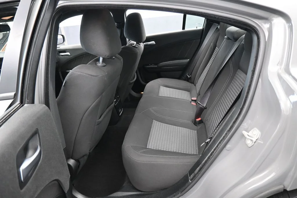 Used 2023 Destroyer Gray Clearcoat Dodge SXT image 32