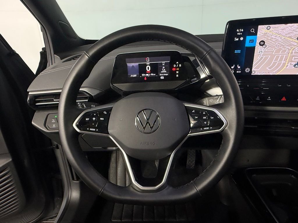 Used 2023 Gray Volkswagen Pro S image 14