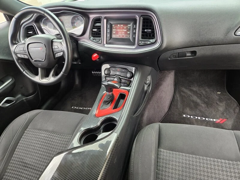Used 2016 Bright White Clearcoat Dodge SXT image 11
