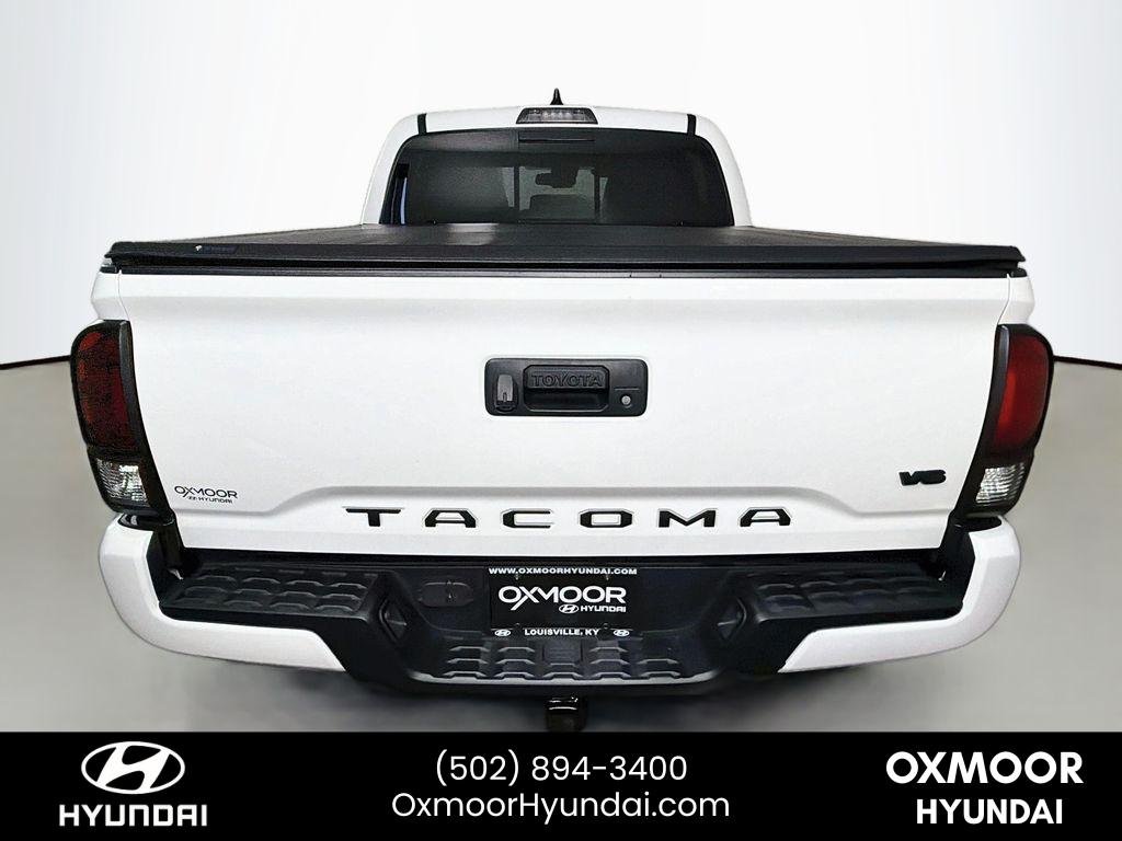 Used 2023 Ice Cap Toyota SR5 image 6