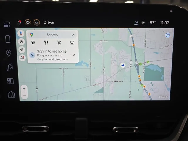 Used 2025 Summit White Chevrolet LT image 26