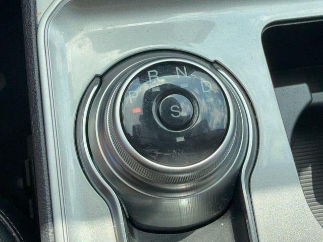 Used 2023 Blue Ford SEL image 25