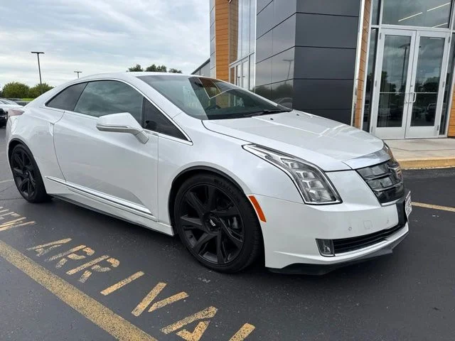 Used 2016 Cadillac ELR Base with VIN 1G6RL1E41GU140645 for sale in Plymouth, WI