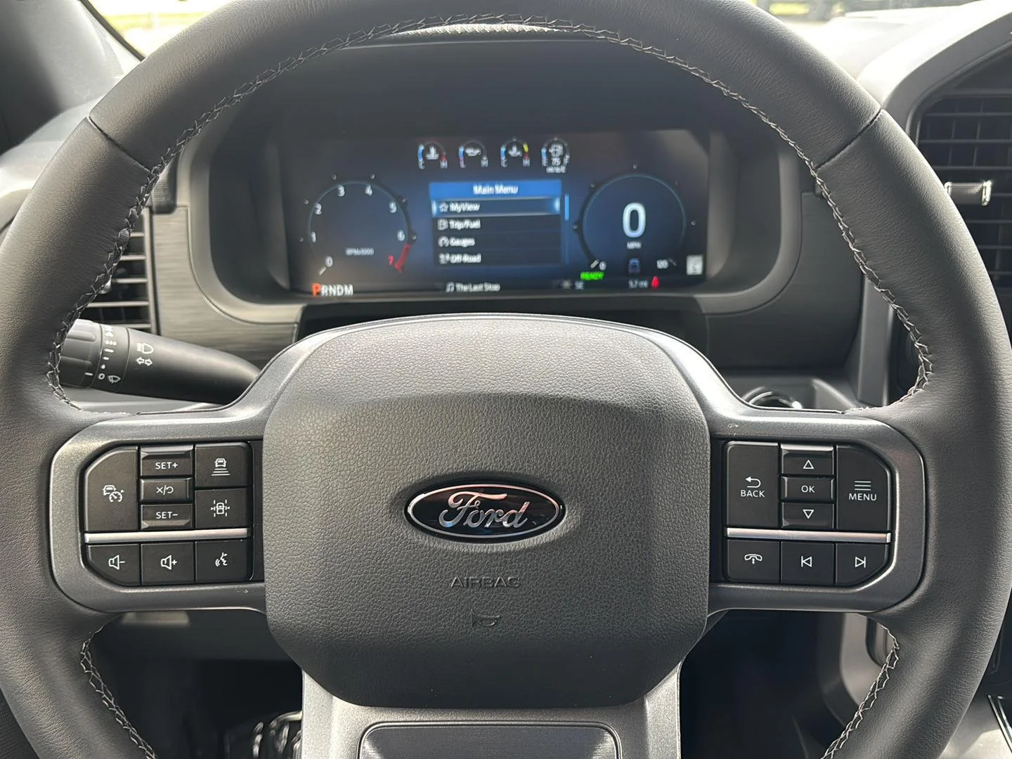 New 2026 Carbonized Gray Metallic Ford XLT image 17