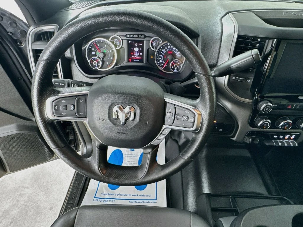 Used 2025 Granite Crystal Metallic Clearcoat Ram Tradesman image 13