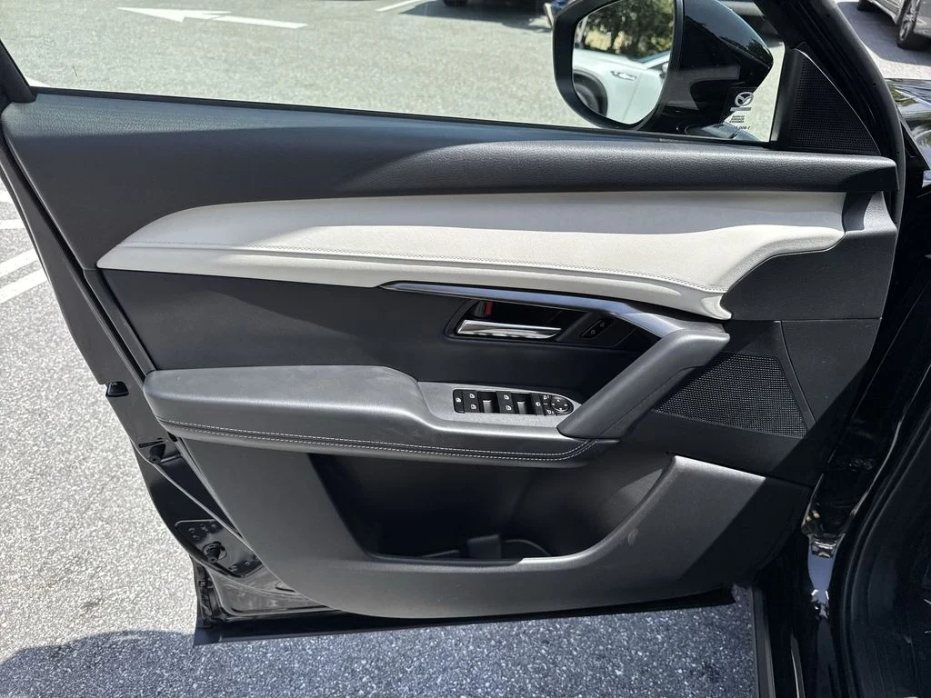 New 2026 Jet Black Mica Mazda 2.5 S Preferred AWD image 39