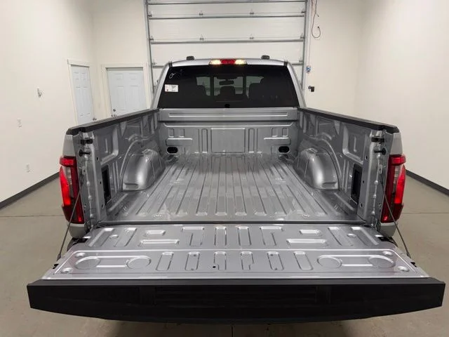 New 2026 Iconic Silver Metallic Ford XLT image 34