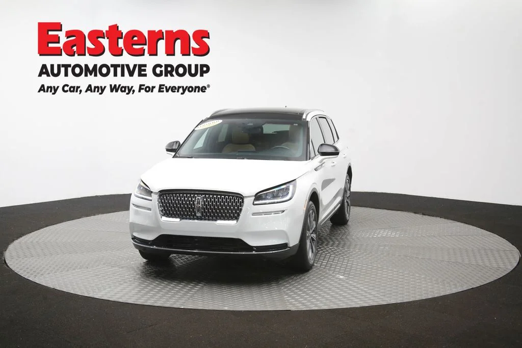 Used 2022 White Lincoln Reserve image 55