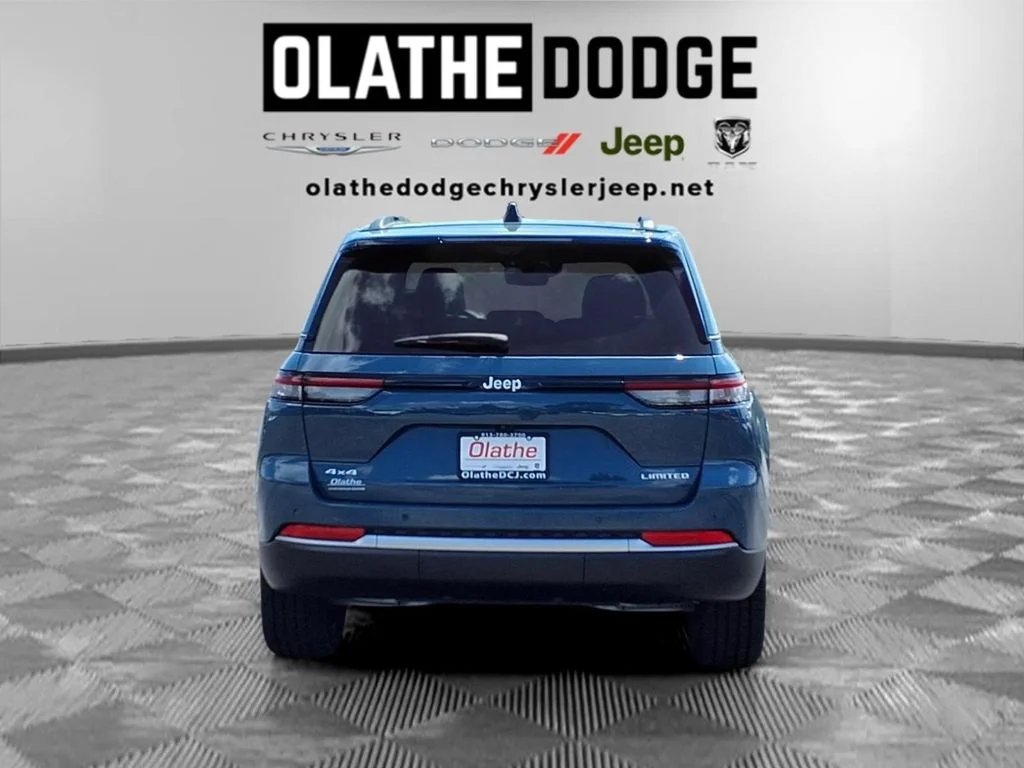 New 2026 Steel Blue Exterior Paint Jeep Limited image 24