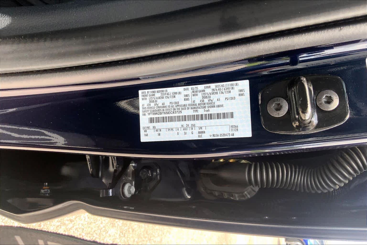 Used 2025 Antimatter Blue Metallic Ford LARIAT image 32