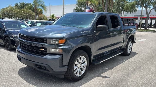 Used 2020 Shadow Gray Metallic Chevrolet Custom image 3