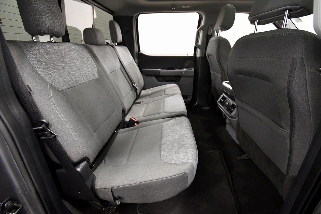 Used 2022 Gray Ford XLT image 17