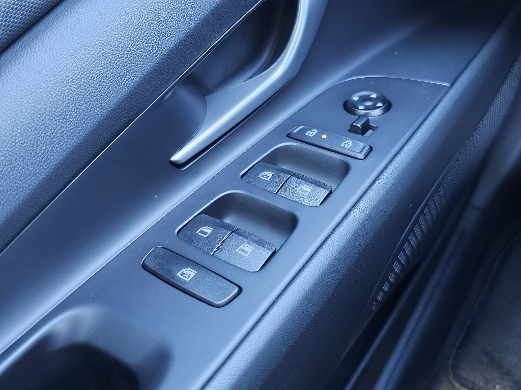 2024 Hyundai Elantra SEL - Photo 10