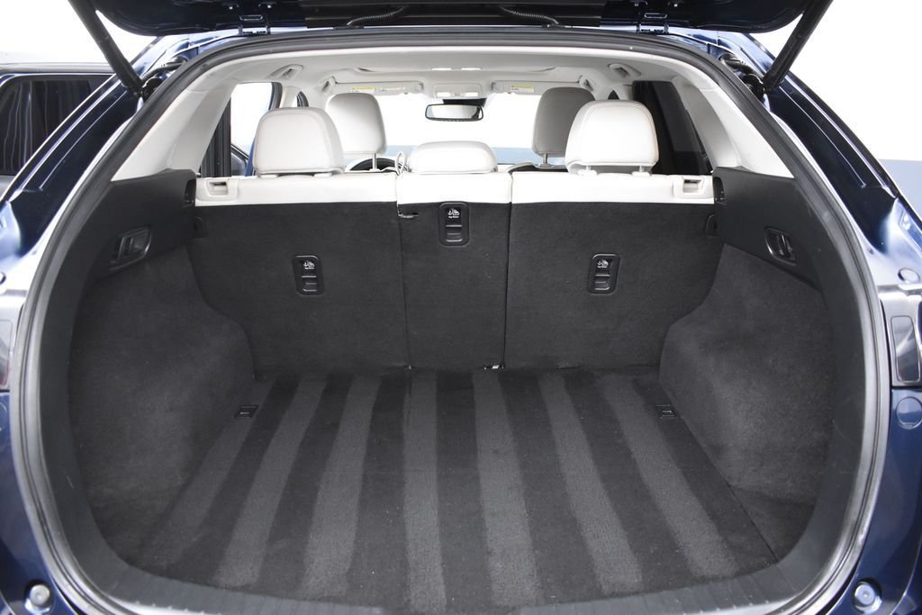 Used 2018 Blue Mazda Grand Touring image 21
