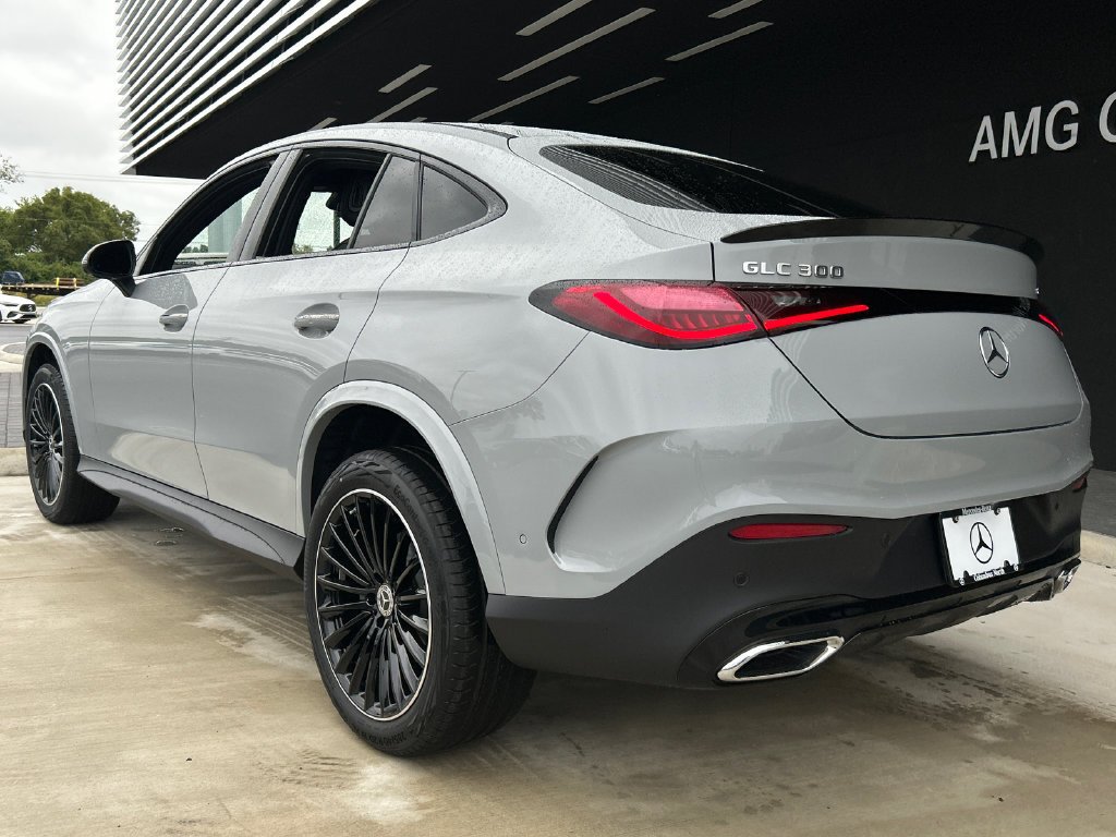 New 2027 MANUFAKTUR Alpine Grey Mercedes-Benz GLC 300 image 42