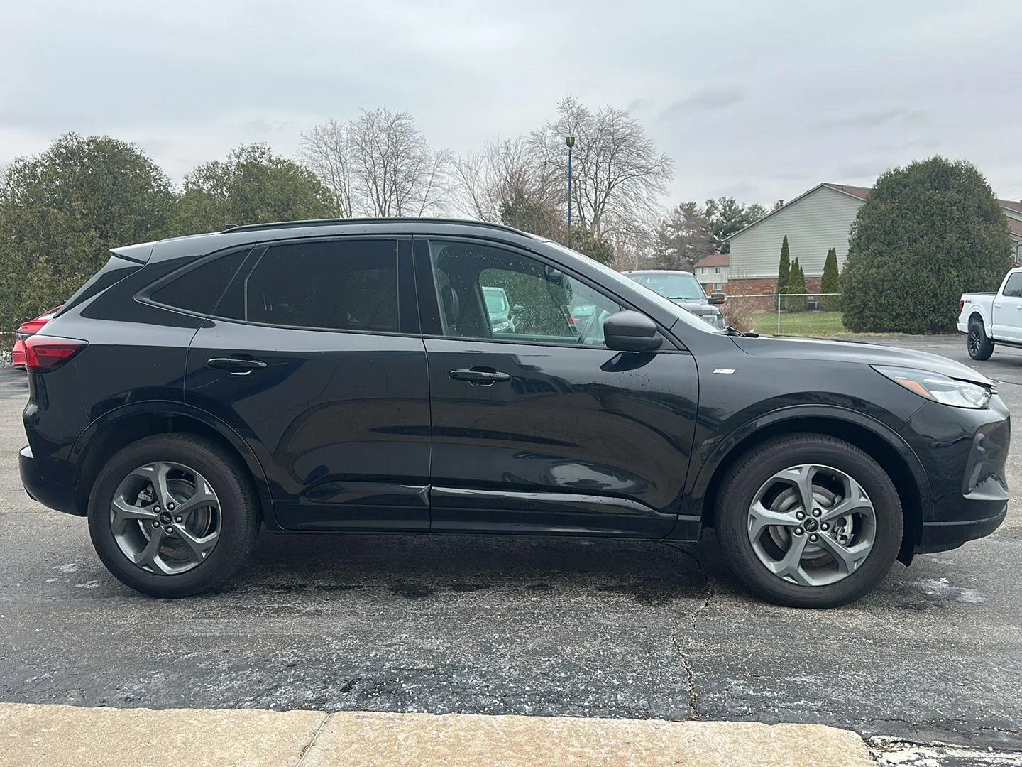 Used 2023 Agate Black Ford ST-Line image 4