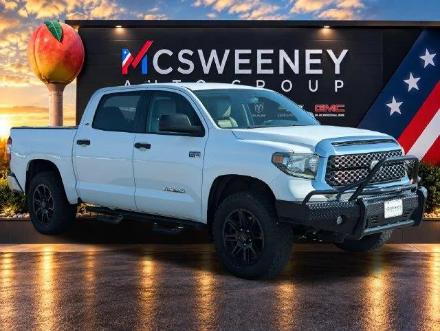 Used 2021 White Toyota SR5 image 7