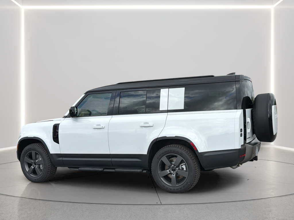 New 2026 Fuji White Land Rover S image 14