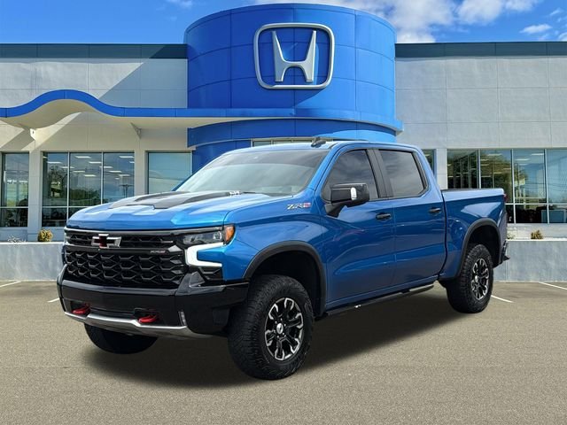 Used 2022 Glacier Blue Metallic Chevrolet ZR2 image 3