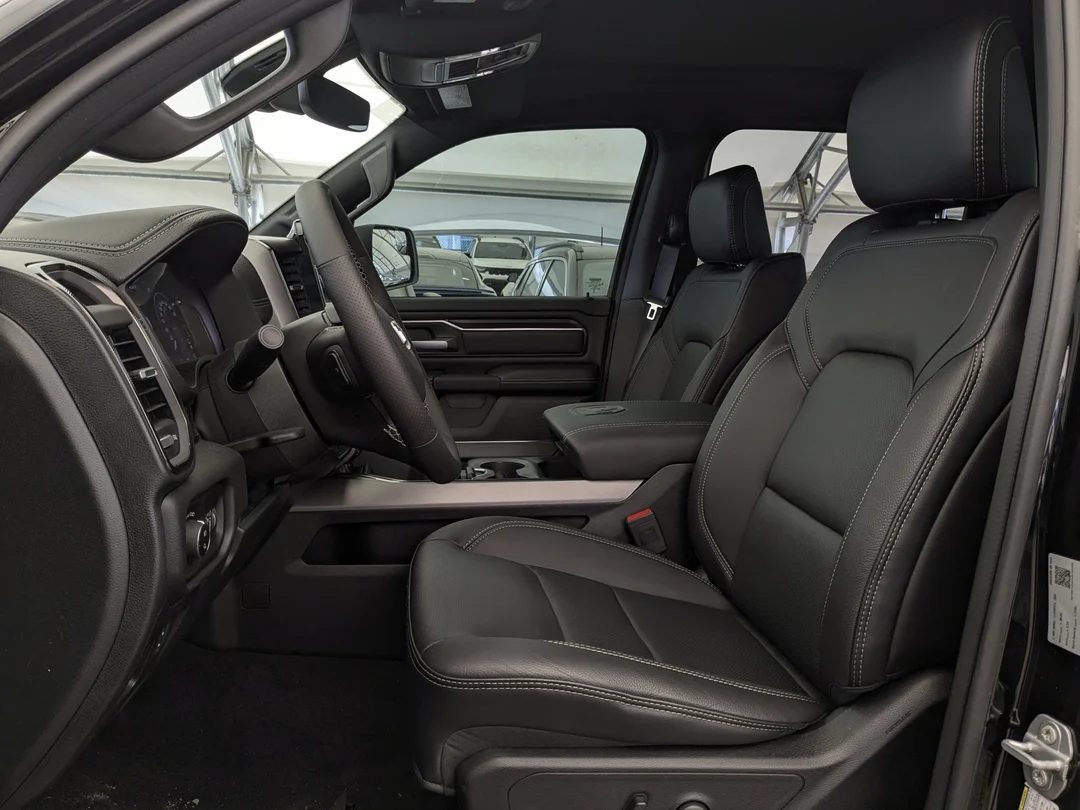 New 2026 Black RAM Sport - - 4x4 - HEMI V8 - Level 1 Equip - Sunroof & More! image 18