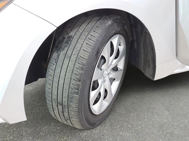 Used 2023 Silver Toyota LE image 31