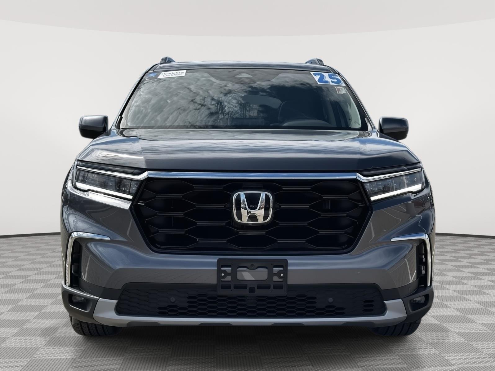 Certified 2025 Honda Pilot Touring with VIN 5FNYG1H79SB157410 for sale in Kansas City