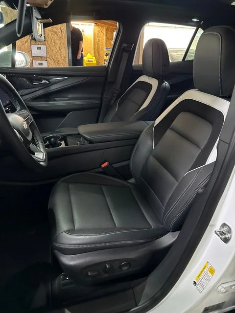 Used 2024 White Chevrolet LT image 5