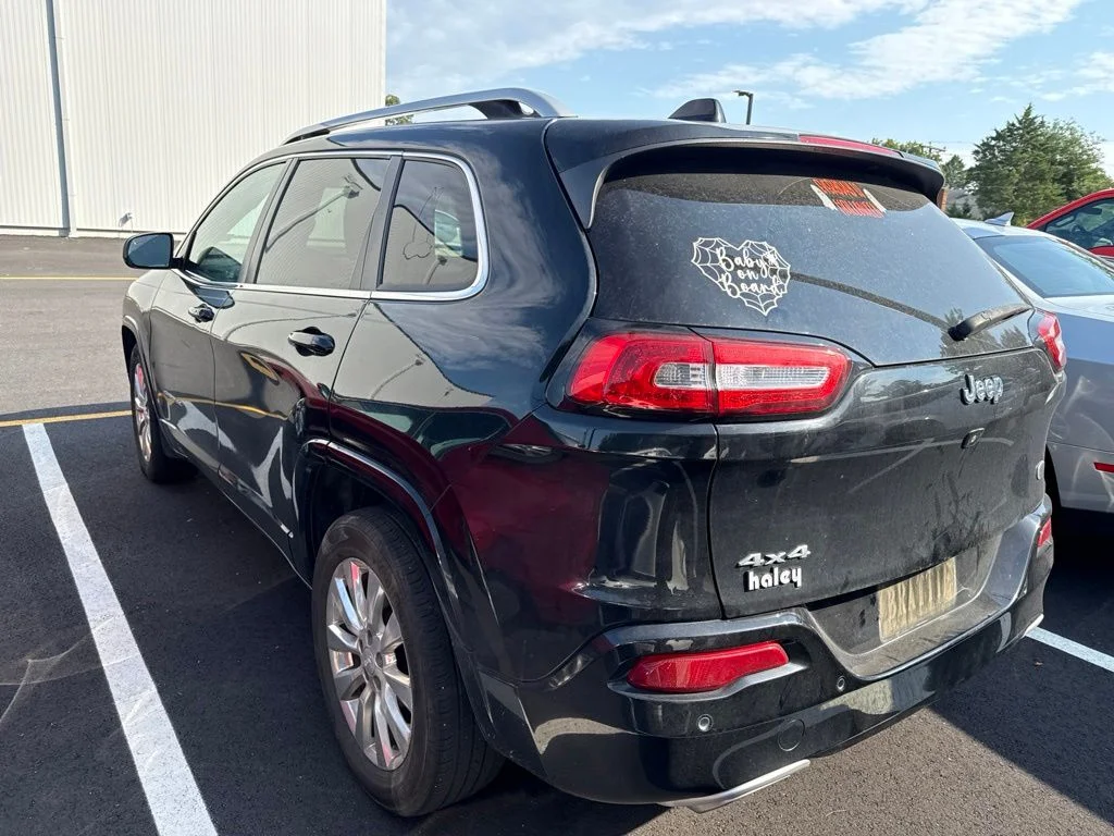 Used 2018 Black Jeep Overland image 5