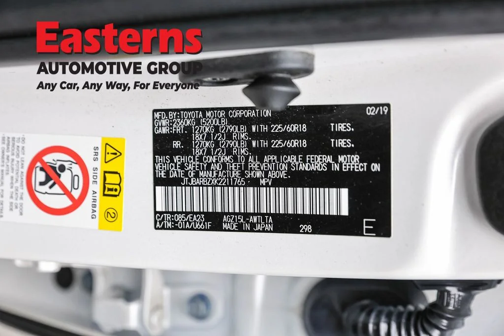 Used 2019 White Lexus 300 Base image 38