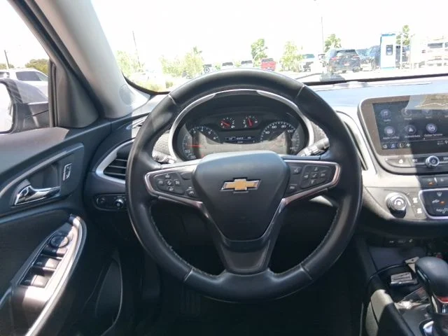 Used 2024 Gray Chevrolet RS image 9