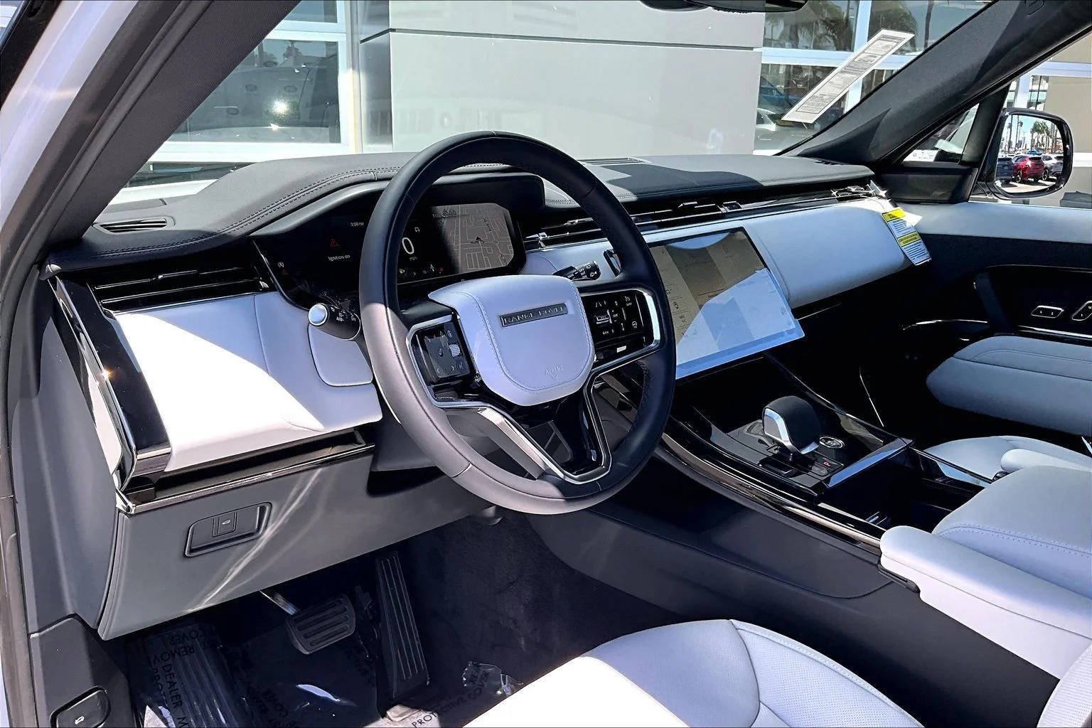 New 2026 Fuji White Land Rover SE image 6