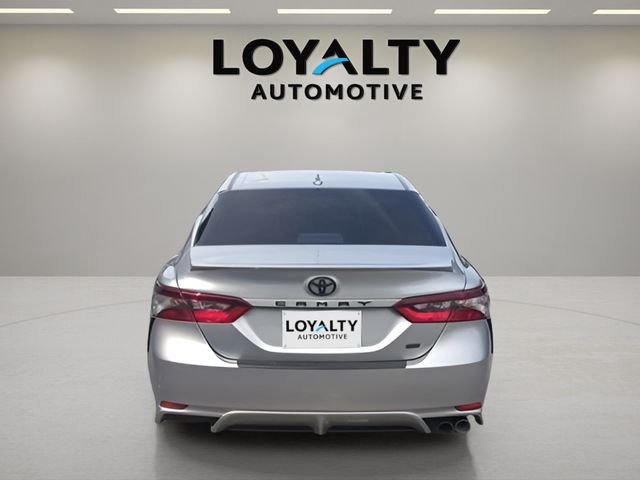 Used 2023 Silver Toyota SE image 4