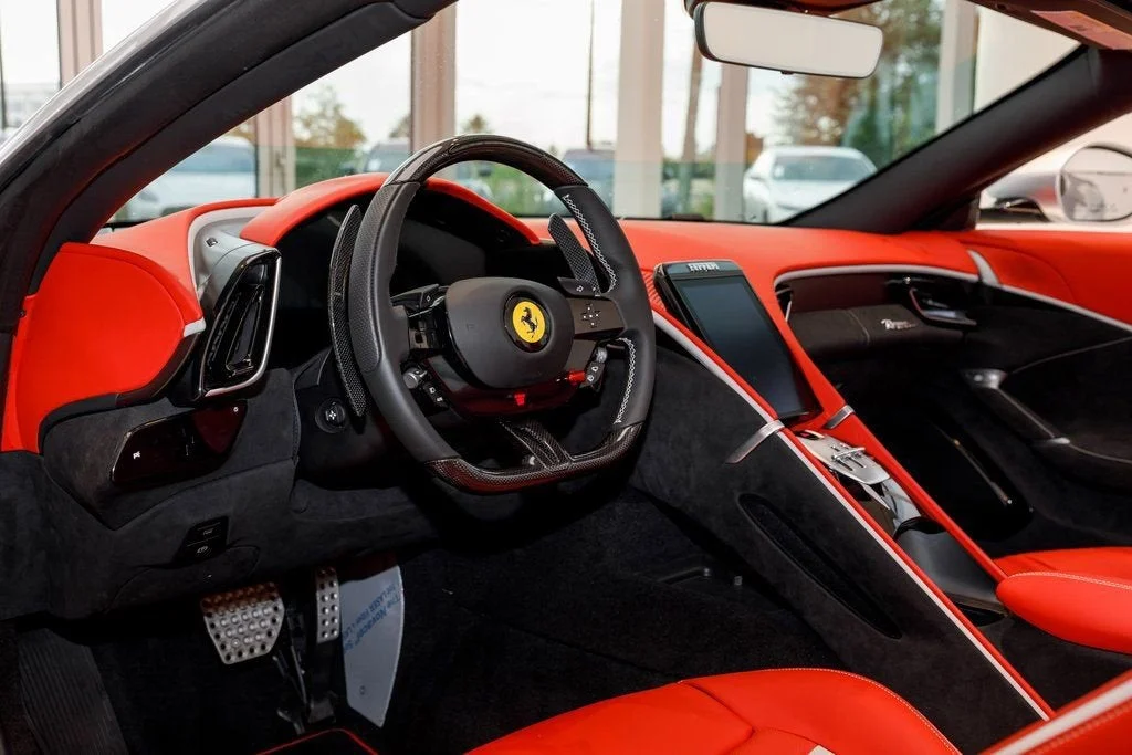 Used 2024 Sanusilver Ferrari Spider image 28