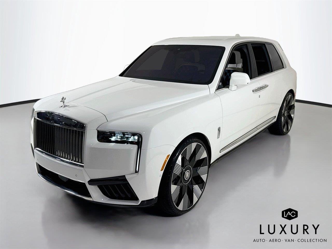 Used 2025 English White Rolls-Royce 26