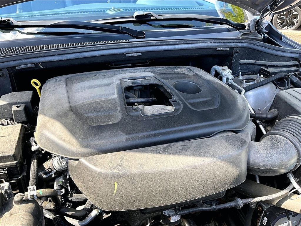 Used 2021 Silver Jeep Laredo X image 29