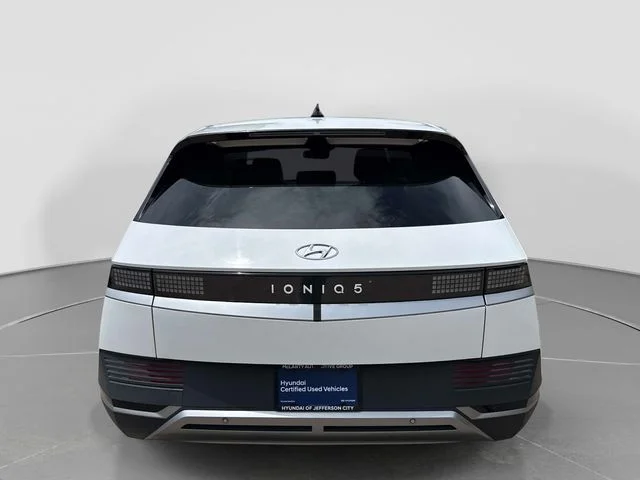 Used 2024 White Hyundai SEL image 7