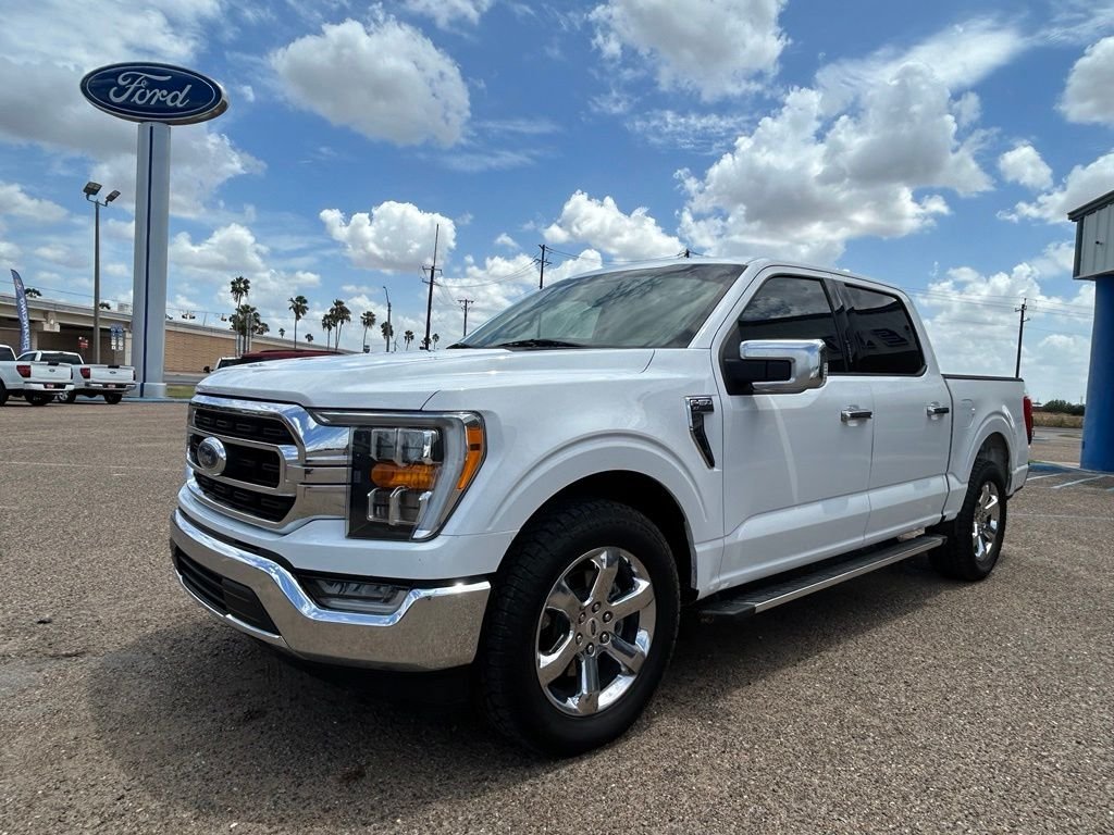 Used 2022 White Ford XLT image 3