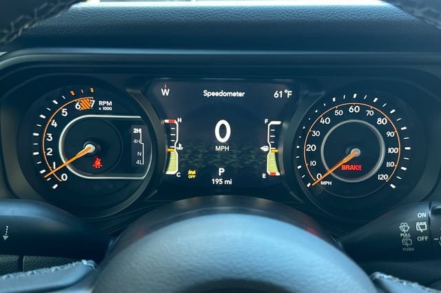 New 2026 Anvil Clear-Coat Exterior Paint Jeep Sport S image 23