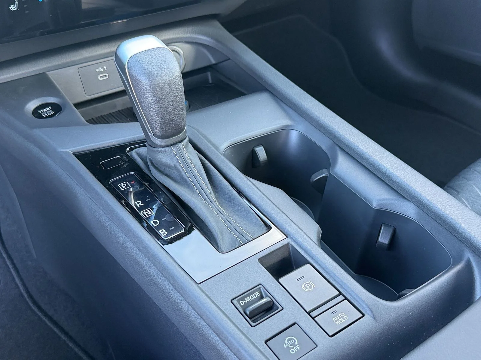 New 2027 Atlantic Gray Metallic Nissan SV image 21