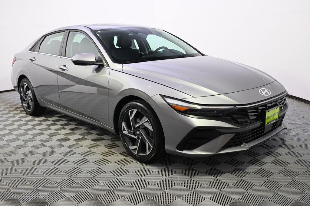 New 2026 Fluid Metal Hyundai Limited image 8