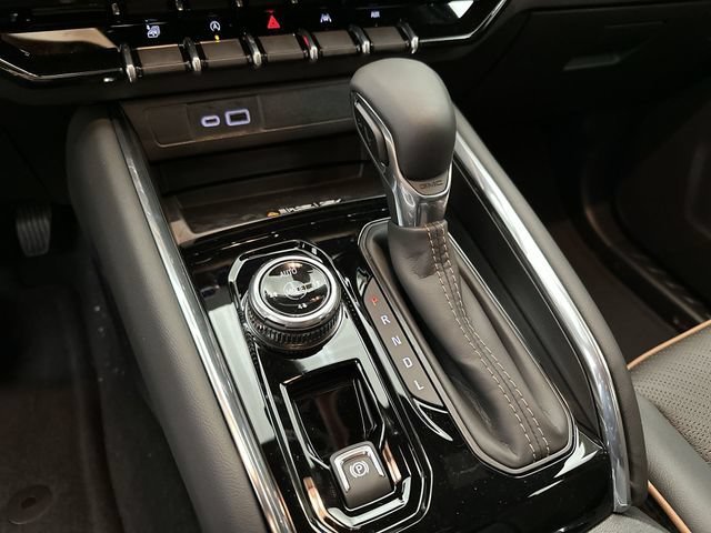 2026 GMC Canyon AT4 - Photo 22