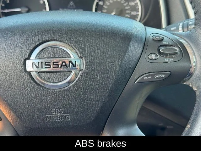 Used 2019 Black Nissan Platinum image 30