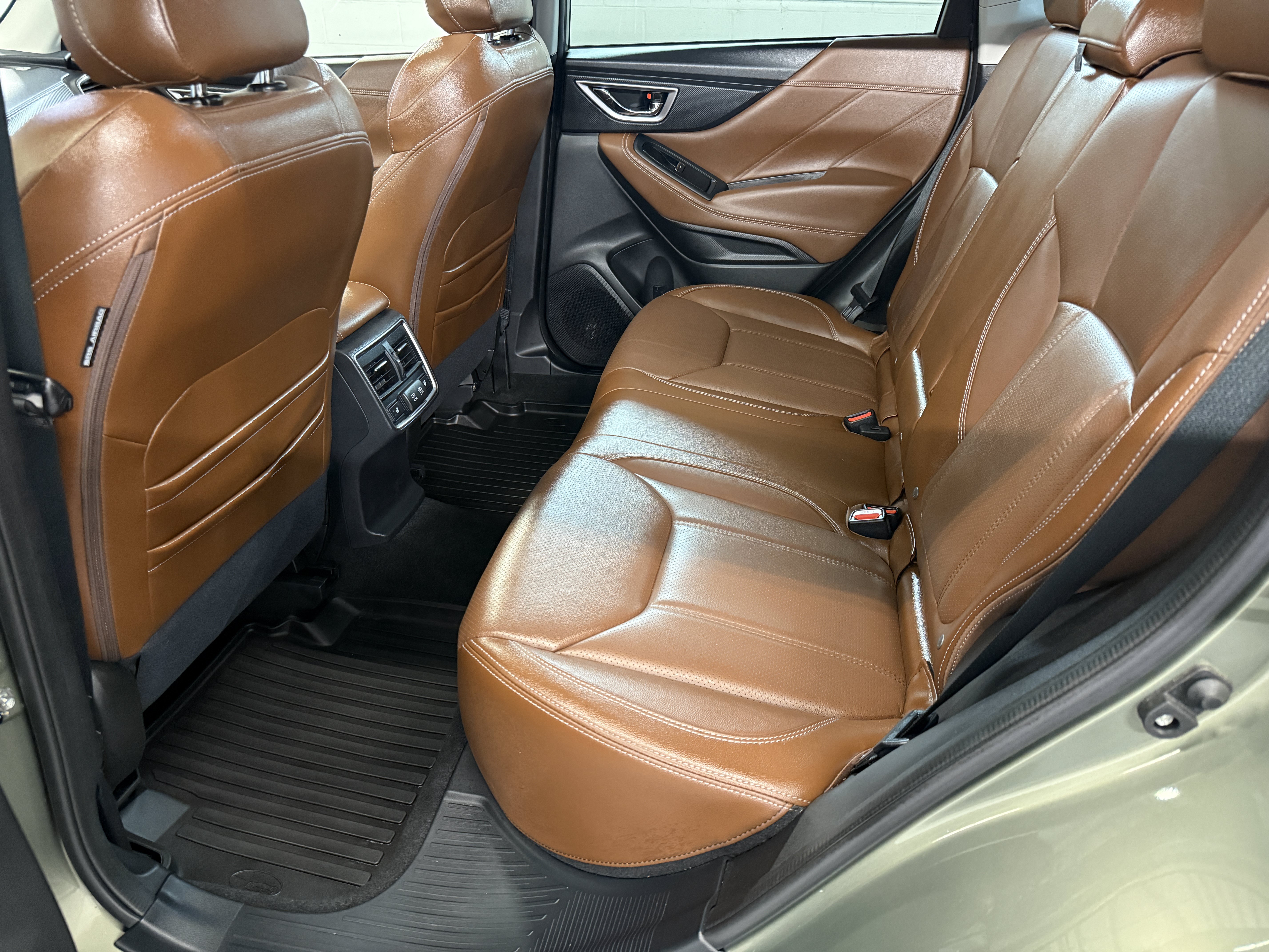 Used 2020 Jasper Green Metallic Subaru Touring image 19