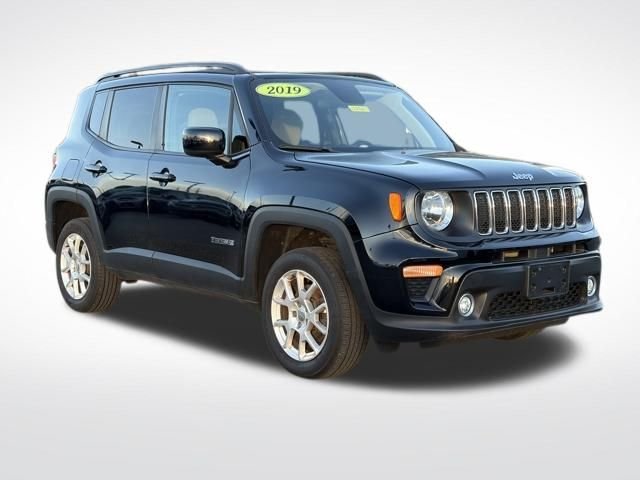 Used 2019 Black Clearcoat Jeep Latitude image 1