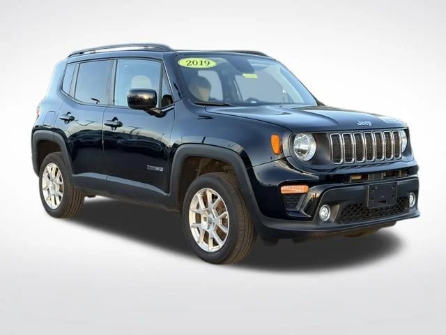 Used 2019 Black Jeep Latitude image 1