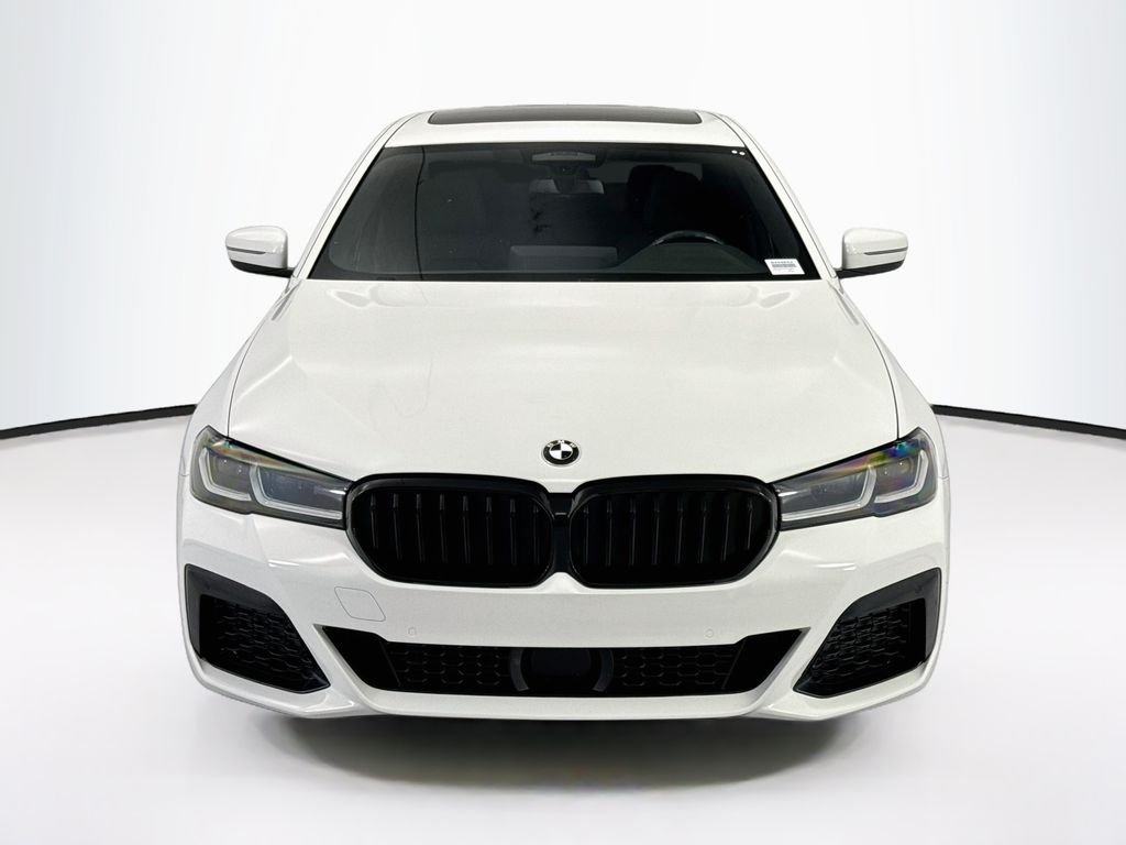 Used 2022 Alpine White BMW 530i image 2