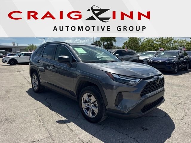 2025 Toyota RAV4 Hybrid LE