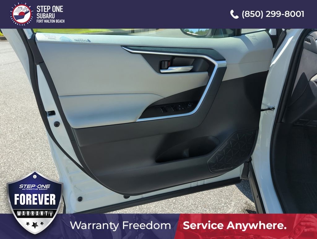 Used 2024 White Toyota XLE image 18