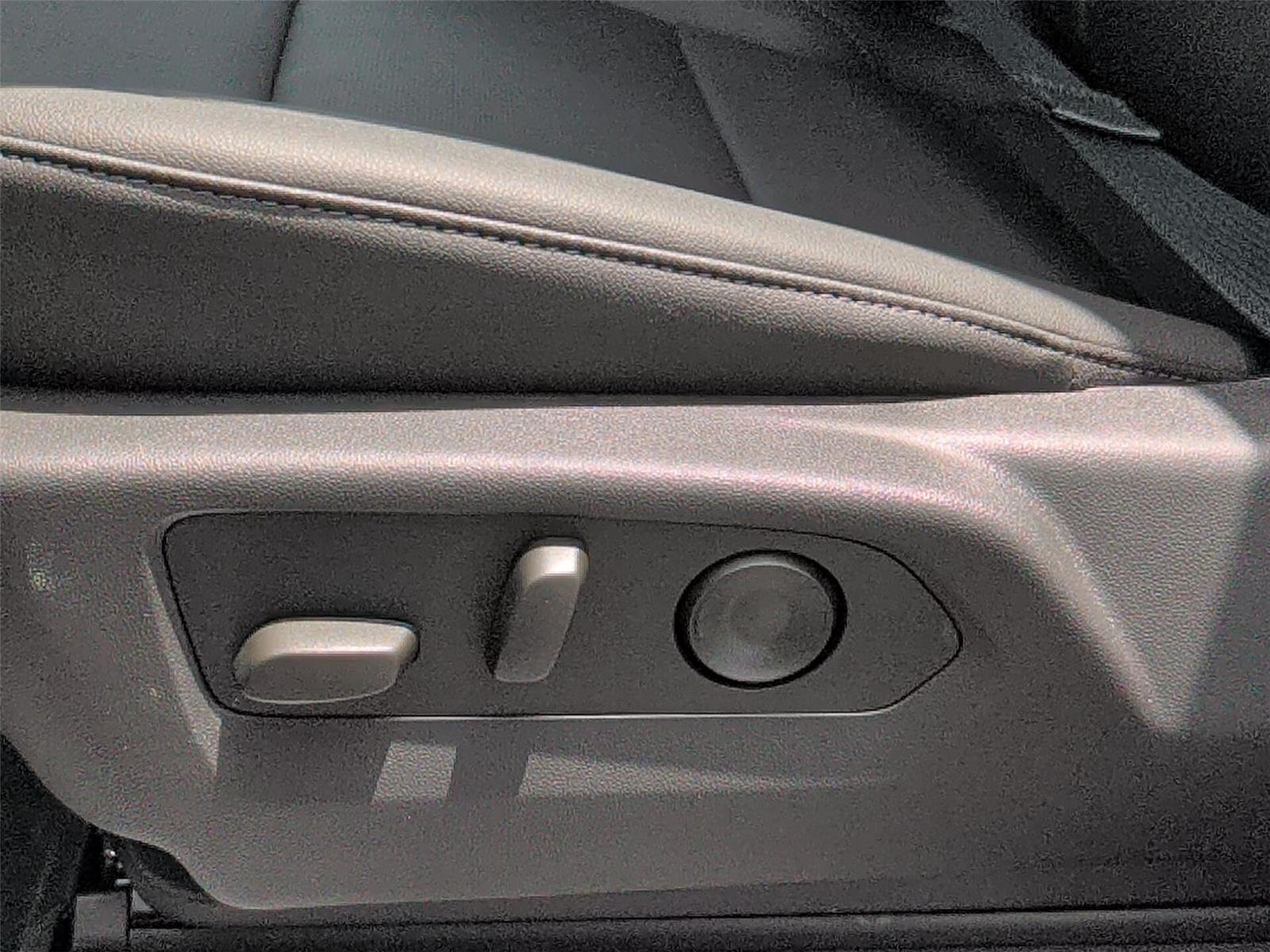 2026 Chevrolet Silverado 1500 High Country - Photo 12